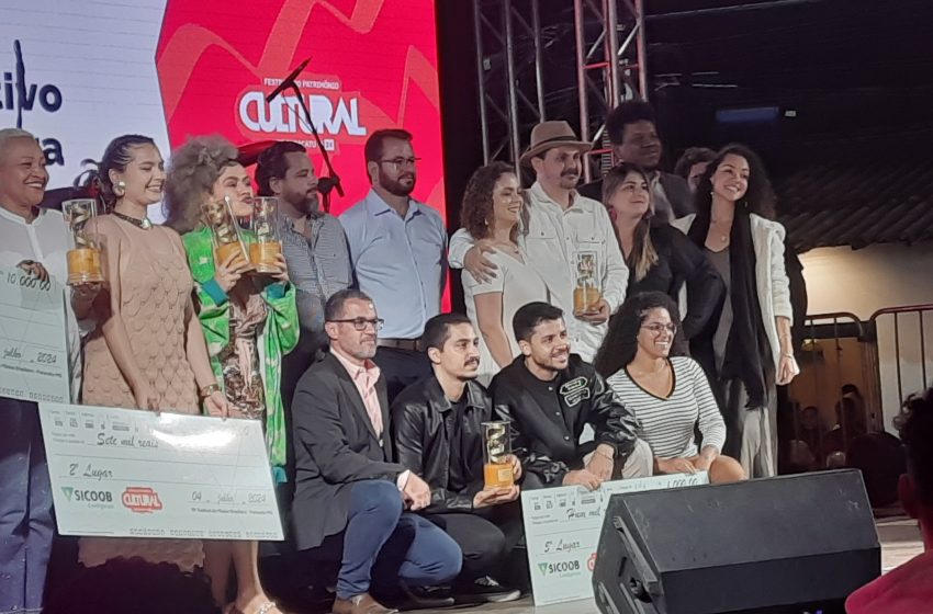  Final do 19º Festival da Música Brasileira de Paracatu e premiação do Festival Gastronômico